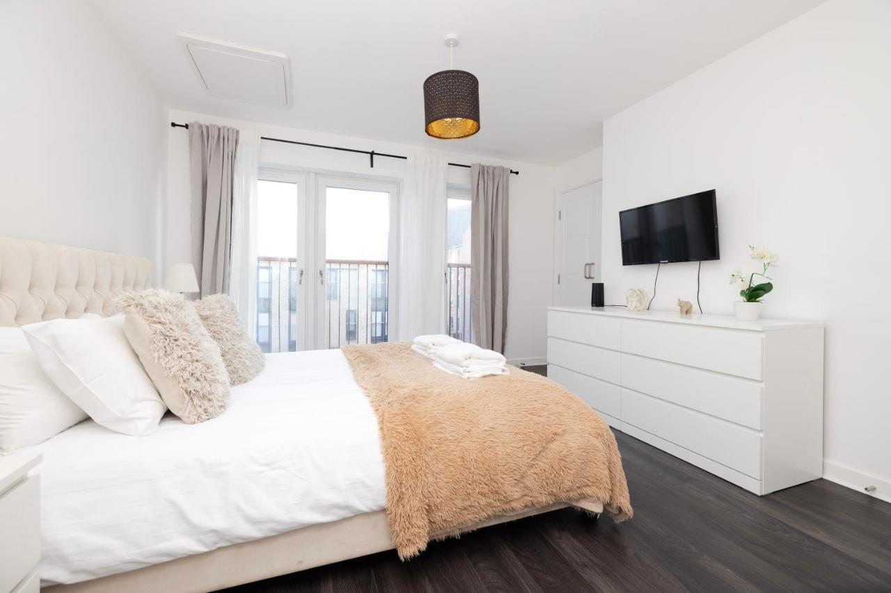 Ferienhaus Joivy Stylish House With Garden & Parking Glasgow